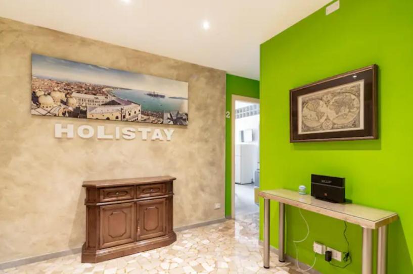 Vakantiehuis Holistay Suites Venezia *